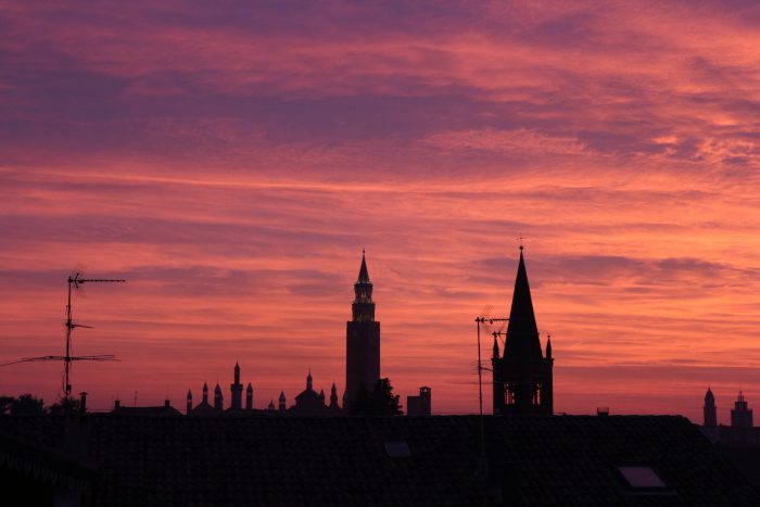 Cremona al tramonto