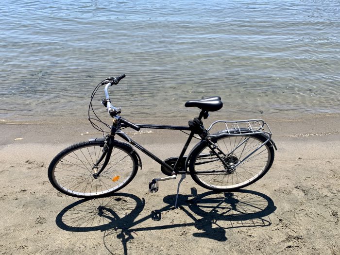 bicicletta mare roma regina ciclarum spiaggia