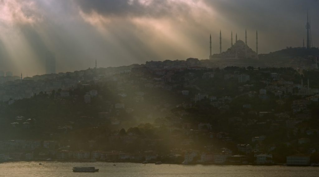 vista, istanbul, the dissident